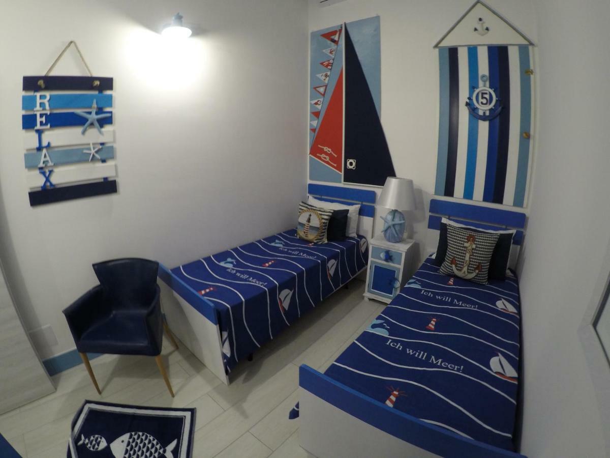 Вилла La Casa In Riva Al Mare Аугуста Экстерьер фото